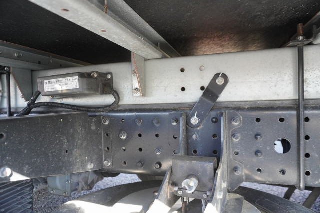 三菱ふそう キャンター 小型 バン 2RG-FBA20(97470) 13枚目