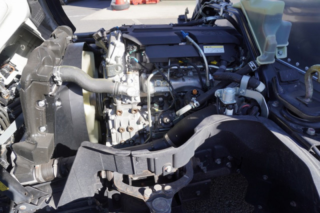 三菱ふそう キャンター 小型 バン 2RG-FBA20(97470) 14枚目