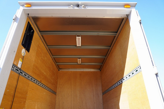 三菱ふそう キャンター 小型 バン 2RG-FBA20(97470) 20枚目