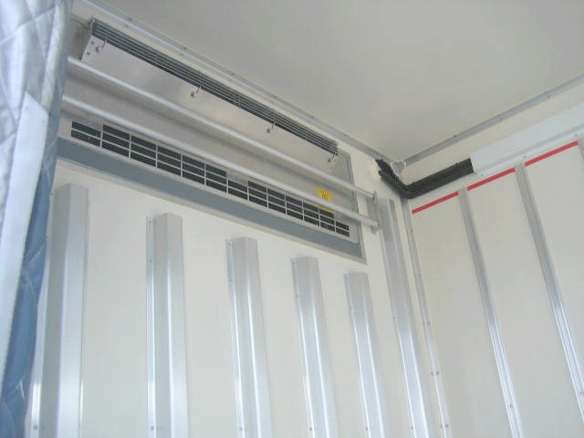 いすゞ エルフ 小型 冷蔵冷凍バン 2RG-NPR88AN(97472) 14枚目