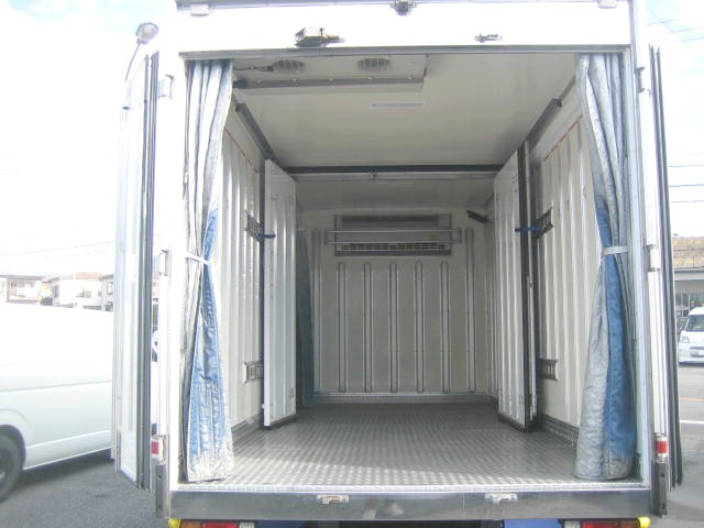 いすゞ エルフ 小型 冷蔵冷凍バン 2RG-NPR88AN(97472) 5枚目