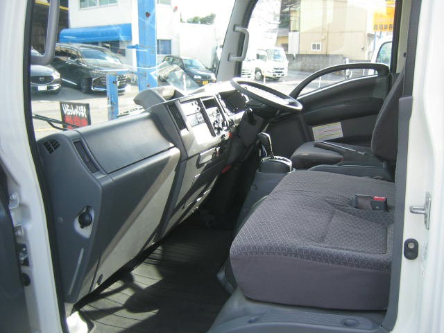 いすゞ エルフ 小型 冷蔵冷凍バン 2RG-NPR88AN(97472) 30枚目