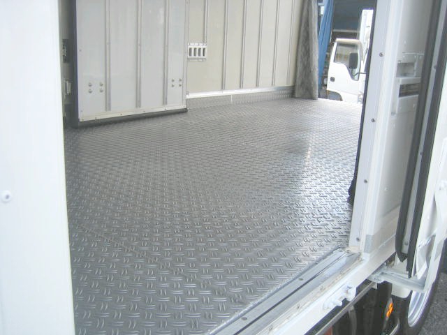 いすゞ エルフ 小型 冷蔵冷凍バン 2RG-NPR88AN(97472) 13枚目