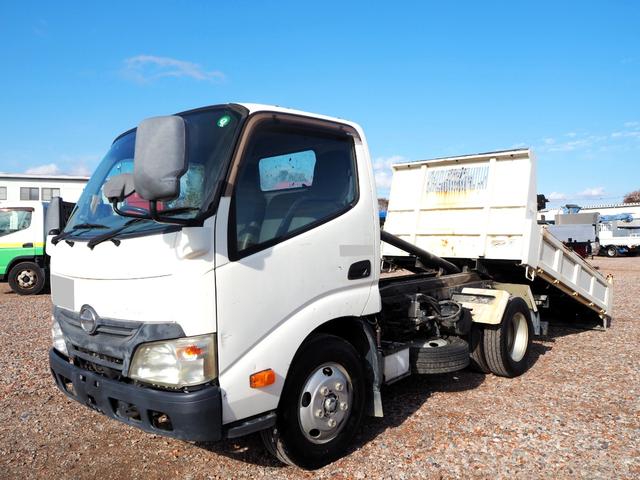 日野 デュトロ 小型 土砂ダンプ *********(97479) 1枚目