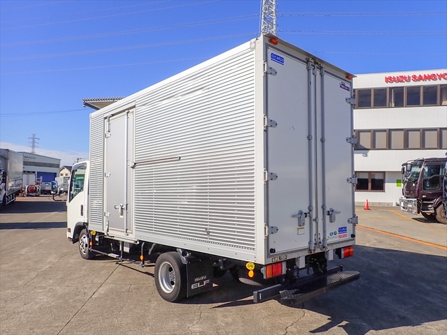 いすゞ エルフ 小型 バン 2RG-NLR88AN(97482) 4枚目