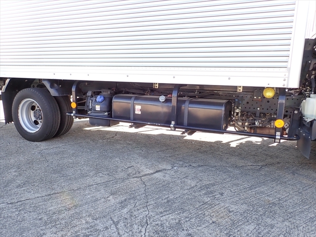 いすゞ エルフ 小型 バン 2RG-NLR88AN(97482) 27枚目