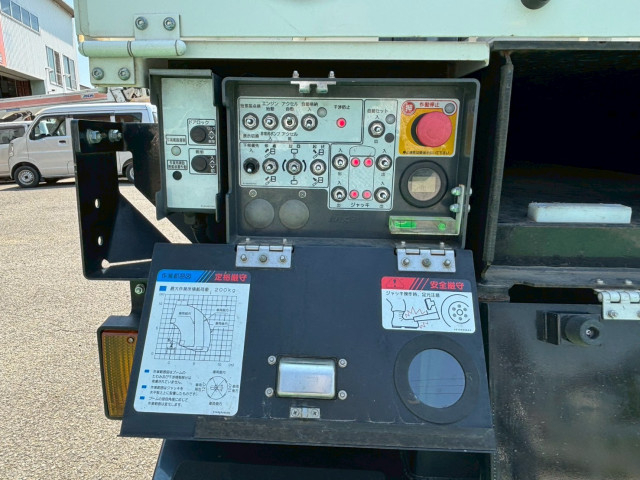 いすゞ エルフ 小型 高所作業車 2RG-NKR88AN(97485) 19枚目