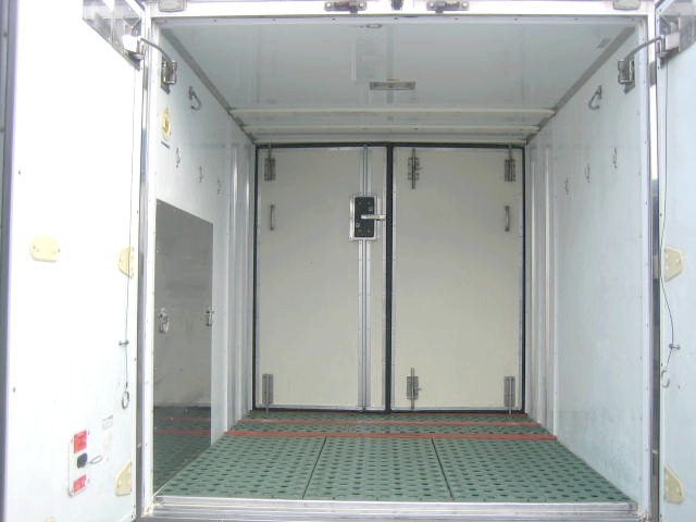 いすゞ エルフ 小型 冷蔵冷凍バン TPG-NHR85AN(97520) 8枚目