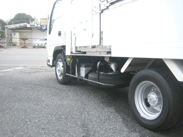 いすゞ エルフ 小型 冷蔵冷凍バン TPG-NHR85AN(97520) 14枚目