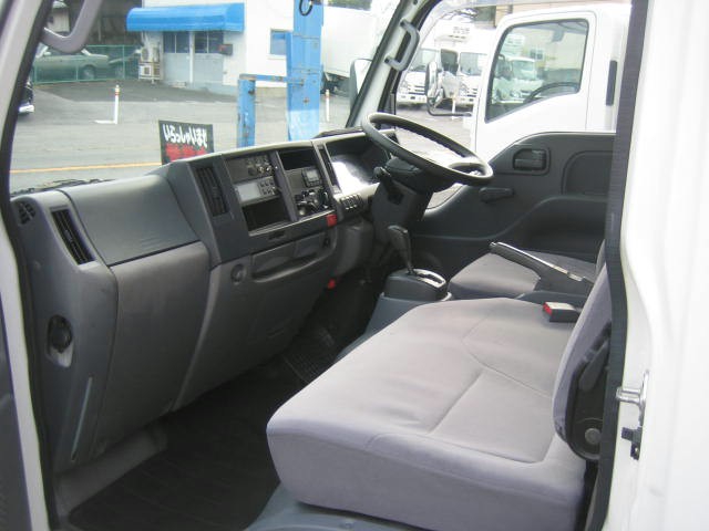 いすゞ エルフ 小型 冷蔵冷凍バン TPG-NHR85AN(97520) 25枚目