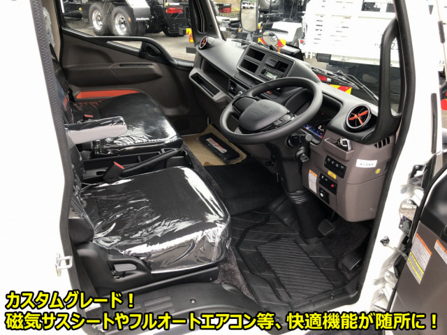 三菱ふそう キャンター 小型 キャリアカー 2RG-FEB90(113769) 4枚目