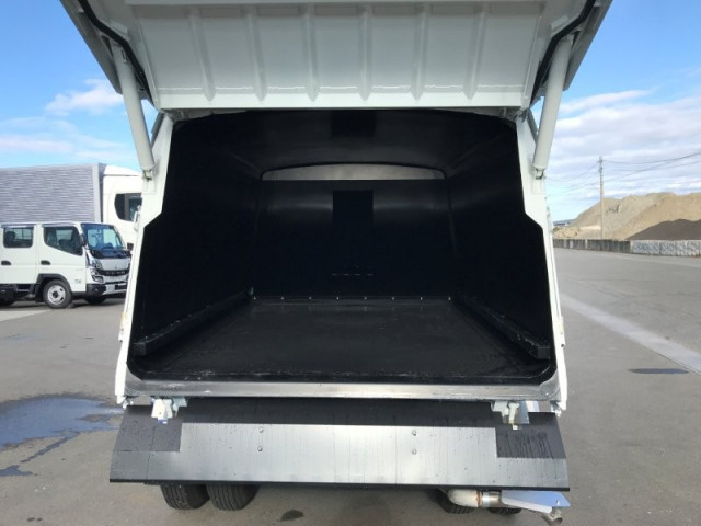 三菱ふそう キャンター 小型 塵芥車（プレス式） 2PG-FEB90(97593) 24枚目