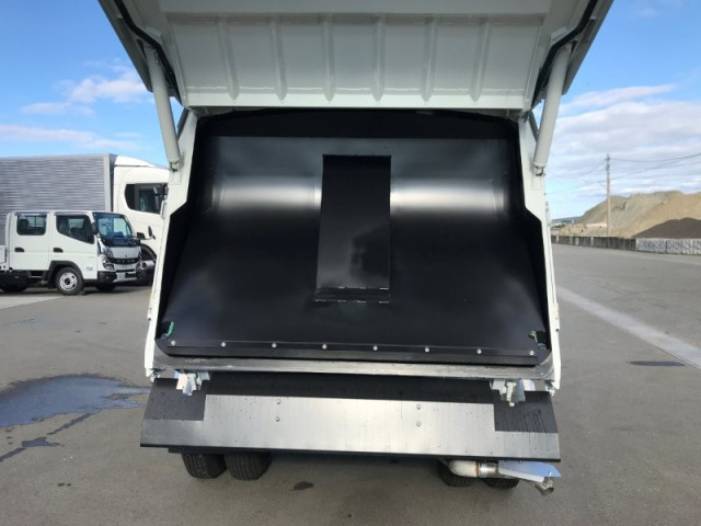 三菱ふそう キャンター 小型 塵芥車（プレス式） 2PG-FEB90(97593) 25枚目