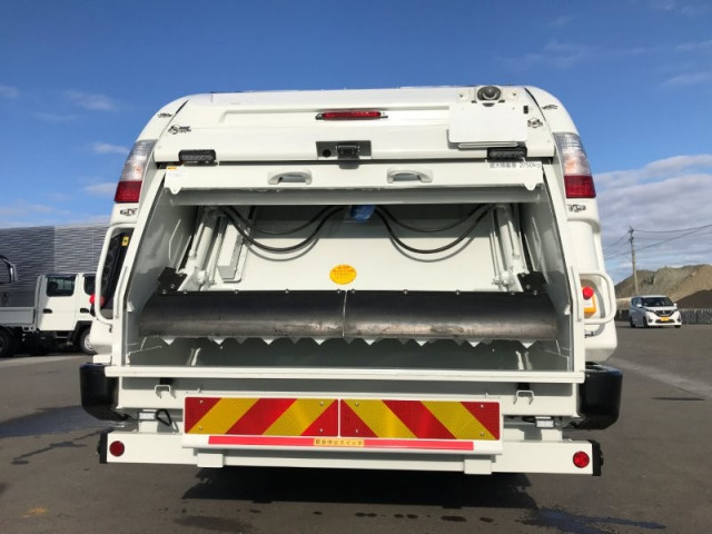 三菱ふそう キャンター 小型 塵芥車（プレス式） 2PG-FEB90(97593) 27枚目