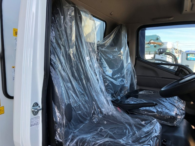 三菱ふそう キャンター 小型 塵芥車（プレス式） 2RG-FEAV0(97594) 8枚目