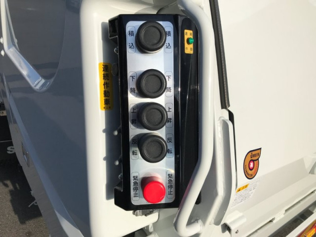 三菱ふそう キャンター 小型 塵芥車（プレス式） 2PG-FEB90(97593) 32枚目