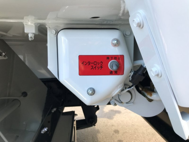 三菱ふそう キャンター 小型 塵芥車（プレス式） 2PG-FEB90(97593) 36枚目