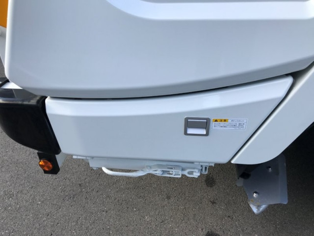 三菱ふそう キャンター 小型 塵芥車（プレス式） 2PG-FEB90(97593) 39枚目