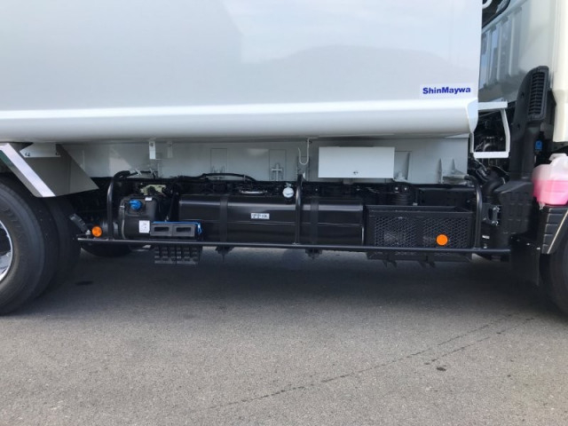 三菱ふそう キャンター 小型 塵芥車（プレス式） 2PG-FEB90(97593) 41枚目