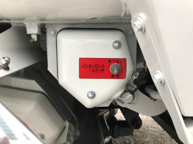 三菱ふそう キャンター 小型 塵芥車（プレス式） 2RG-FEAV0(97594) 37枚目