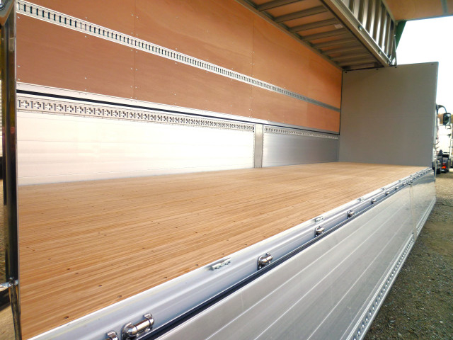 三菱ふそう スーパーグレート 大型 ウィング 2PG-FS84VZ(97595) 17枚目