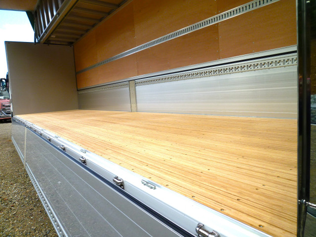 三菱ふそう スーパーグレート 大型 ウィング 2PG-FS84VZ(97595) 18枚目