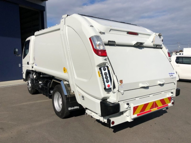 三菱ふそう キャンター 小型 塵芥車（プレス式） 2PG-FEB90(97596) 3枚目