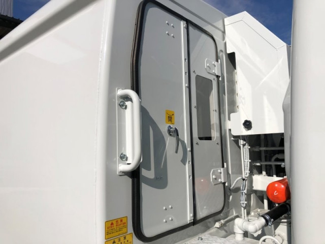 三菱ふそう キャンター 小型 塵芥車（プレス式） 2PG-FEB90(97596) 33枚目
