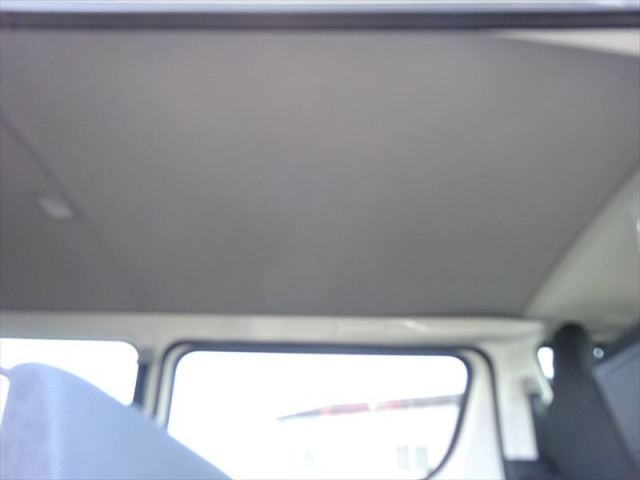 トヨタ ハイエース 小型 バン 3BF-TRH200V(97597) 12枚目