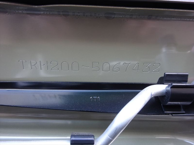 トヨタ ハイエース 小型 バン 3BF-TRH200V(97597) 18枚目