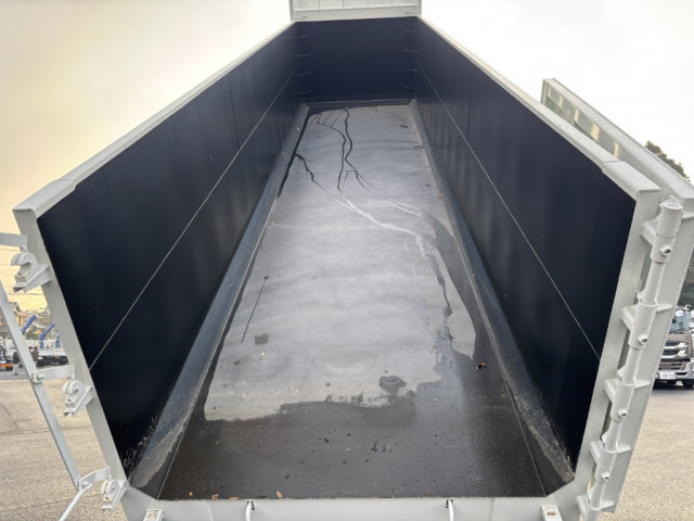 三菱ふそう スーパーグレート 大型 土砂ダンプ 2PG-FV80VZ(97598) 10枚目