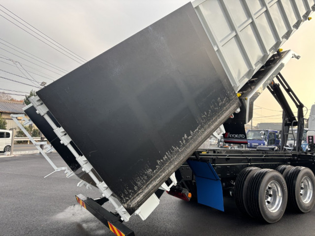 三菱ふそう スーパーグレート 大型 土砂ダンプ 2PG-FV80VZ(97598) 12枚目