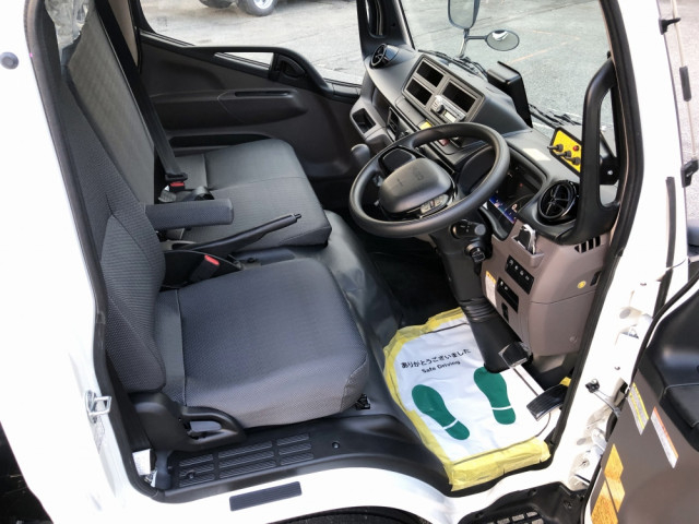 三菱ふそう キャンター 小型 塵芥車（プレス式） 2RG-FEAV0(97601) 4枚目