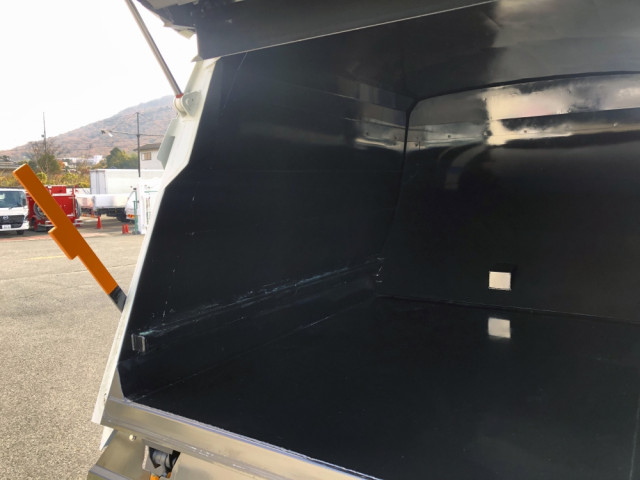 三菱ふそう キャンター 小型 塵芥車（プレス式） 2RG-FEAV0(97601) 13枚目