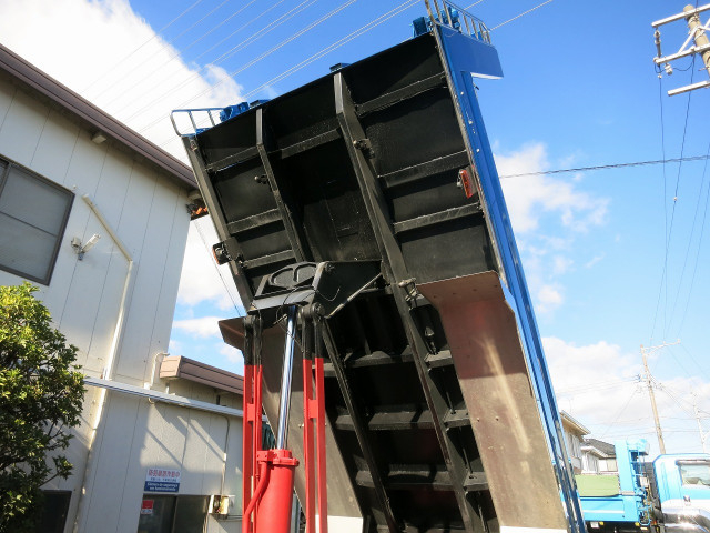 三菱ふそう スーパーグレート 大型 土砂ダンプ 2PG-FV80VX(97602) 6枚目