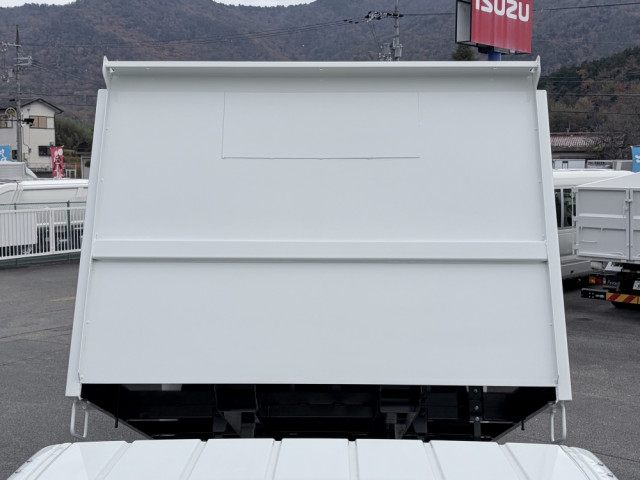 三菱ふそう キャンター 小型 土砂ダンプ 2RG-FBA60(97604) 18枚目