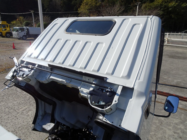 三菱ふそう キャンター 小型 平ボディ 2RG-FBAV0(97605) 25枚目