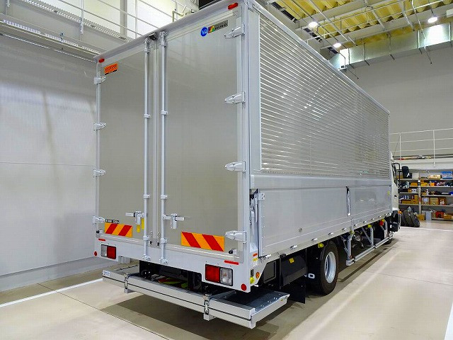 Hino ranger Middle Wing body 2PG-FD2ABG(97606) 3枚目