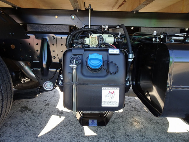 三菱ふそう キャンター 小型 平ボディ 2RG-FBAV0(97605) 33枚目