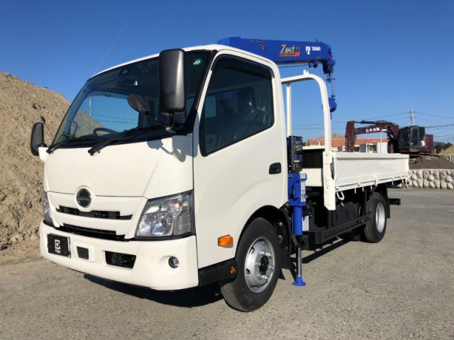 日野 デュトロ 小型 平ボディ（クレーン付） 2KG-XZU710M(97607) 2枚目