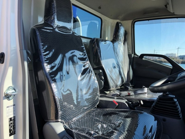 日野 デュトロ 小型 平ボディ（クレーン付） 2KG-XZU710M(97607) 7枚目