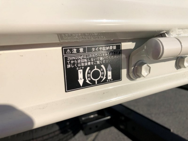 日野 デュトロ 小型 平ボディ（クレーン付） 2KG-XZU710M(97607) 23枚目