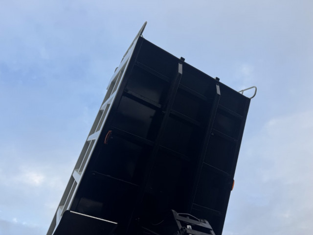 三菱ふそう スーパーグレート 大型 土砂ダンプ 2PG-FV80VY(97611) 15枚目