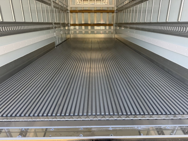 日野 レンジャー 中型 冷蔵冷凍バン 2KG-FD2ABG(97612) 15枚目