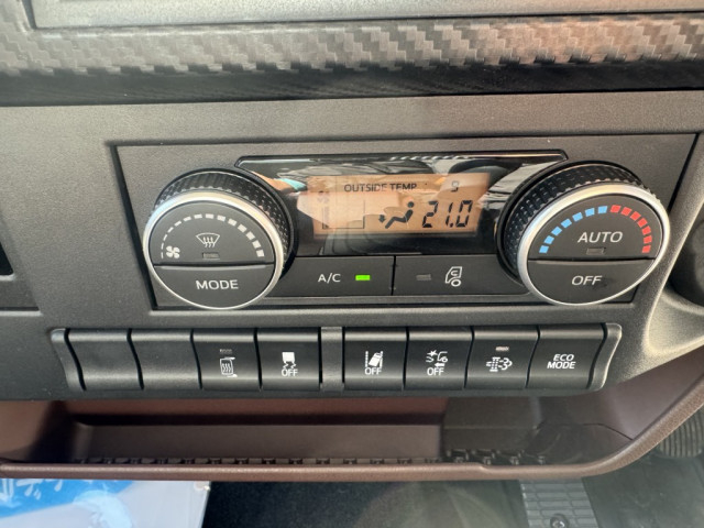 日野 レンジャー 中型 冷蔵冷凍バン 2KG-FD2ABG(97612) 35枚目