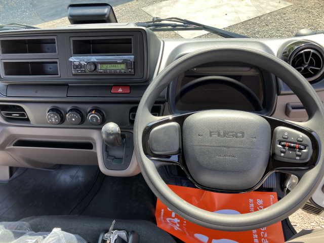 三菱ふそう キャンター 小型 平ボディ 2RG-FBAV0(97613) 7枚目