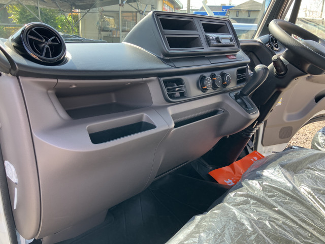 三菱ふそう キャンター 小型 平ボディ 2RG-FBAV0(97613) 24枚目