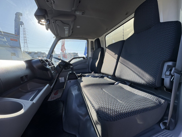 日野 デュトロ 小型 バン 2KG-XZU710M(97616) 34枚目