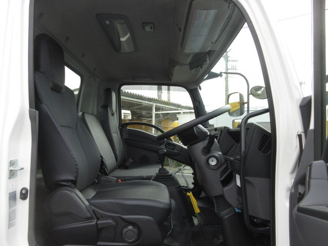 いすゞ フォワード 中型 コンテナ専用車 2RG-FRR90S4(97620) 22枚目