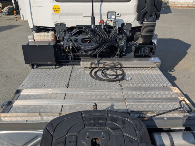 いすゞ ギガ 大型 トラクタ 2RG-EK5DAB(97621) 17枚目